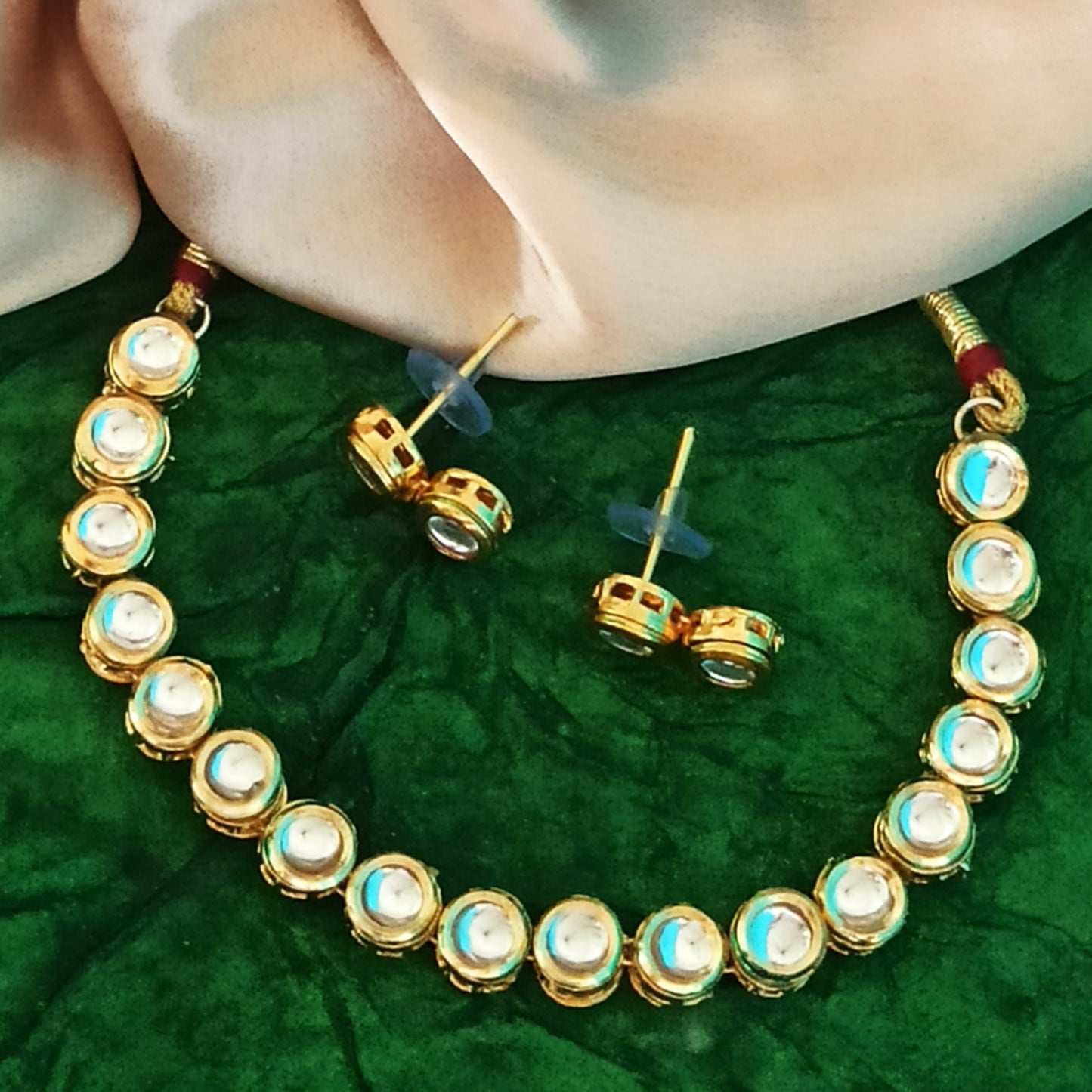 Aashi-Round-Semi Kundan