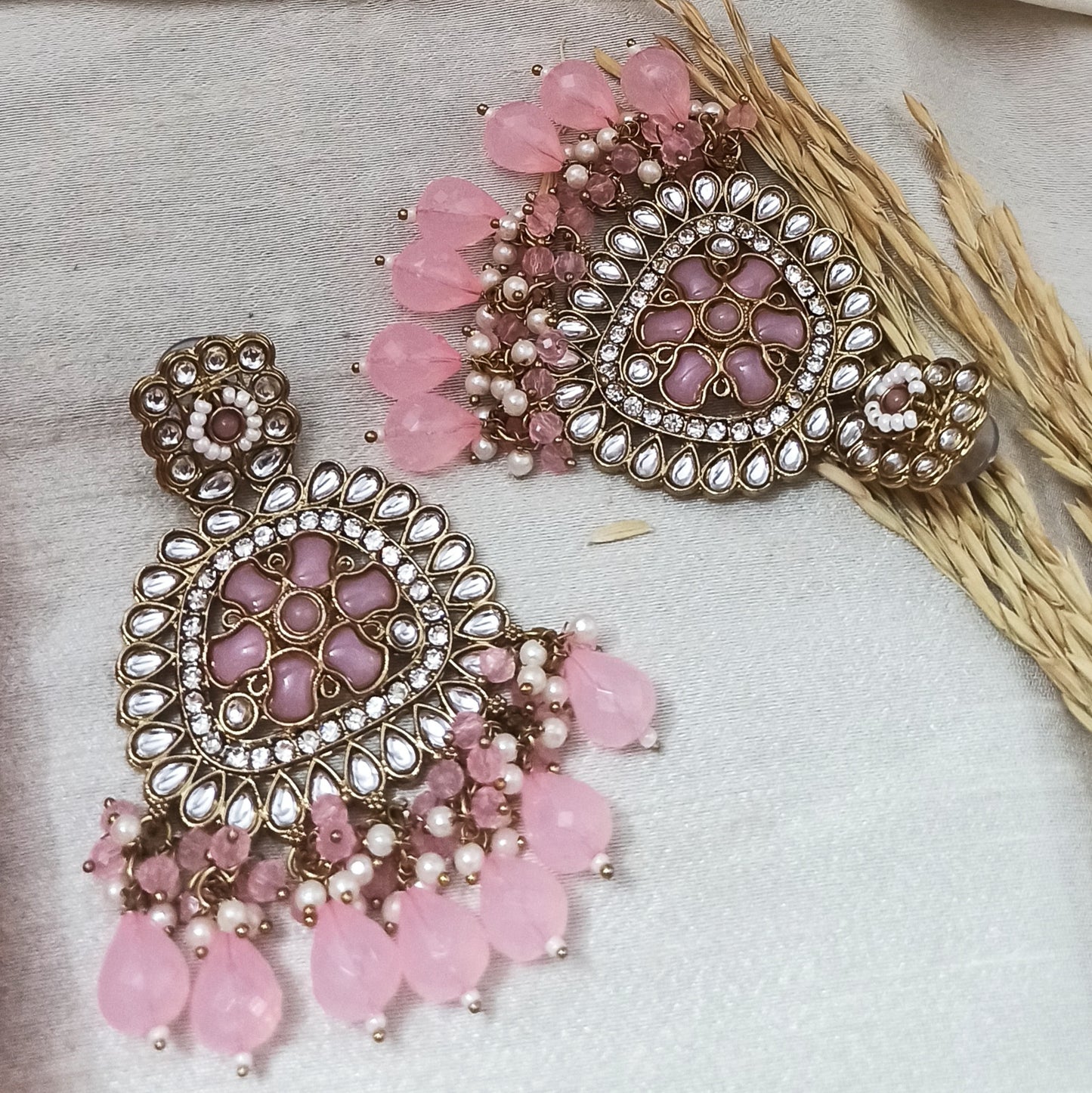 Falak-Pink-Danglars