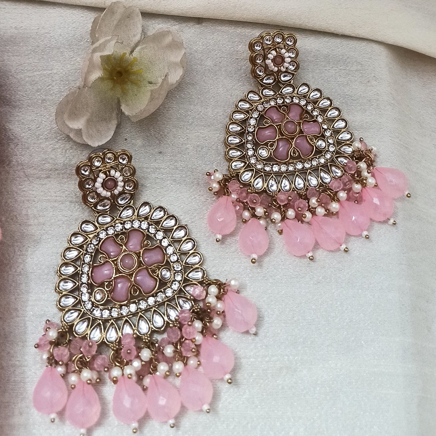 Falak-Pink-Danglars