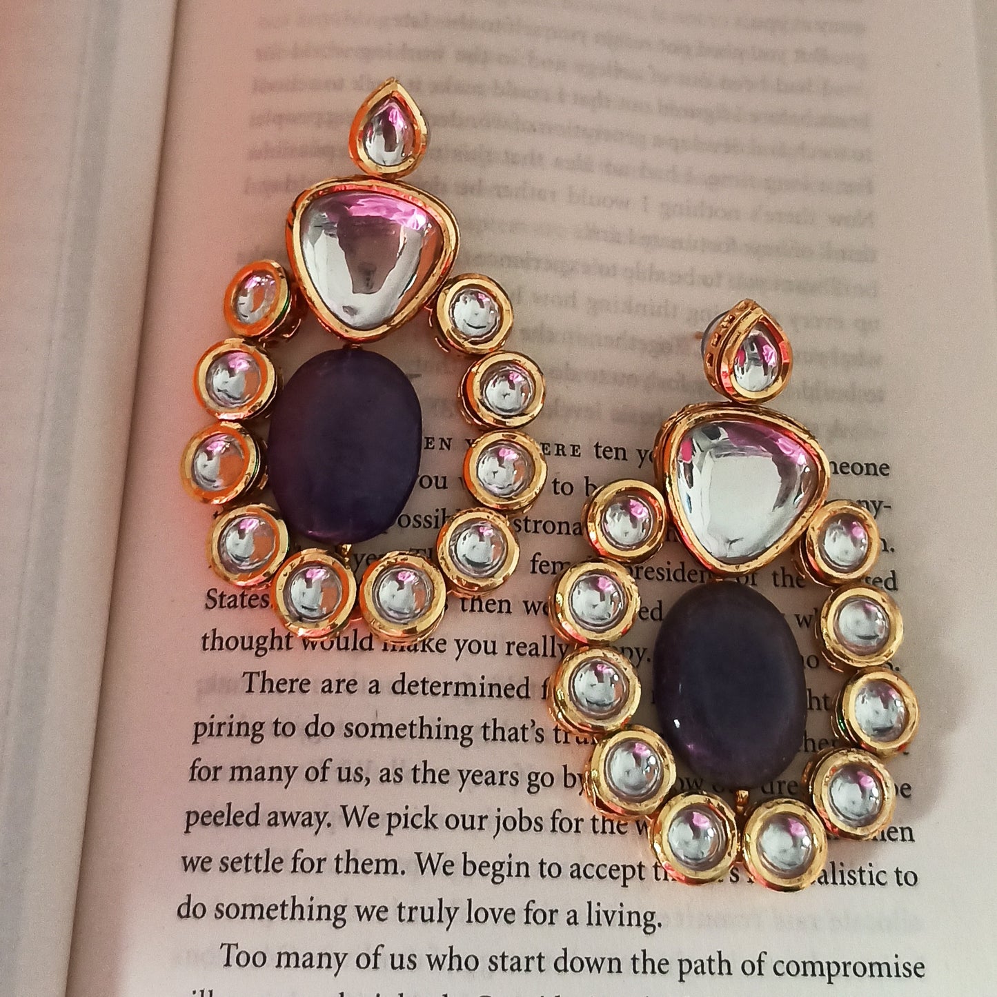 Maanvi-Kundan Earrings